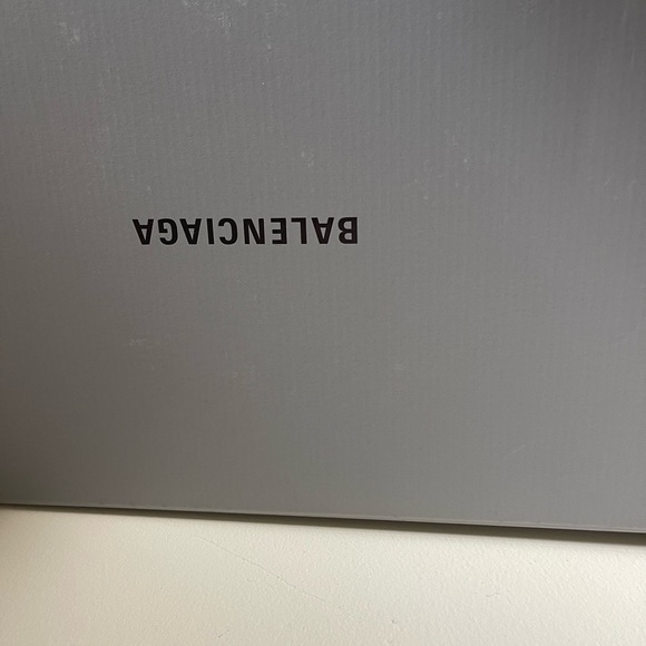 New Balenciagas Track sneaker - Picture 14 of 14